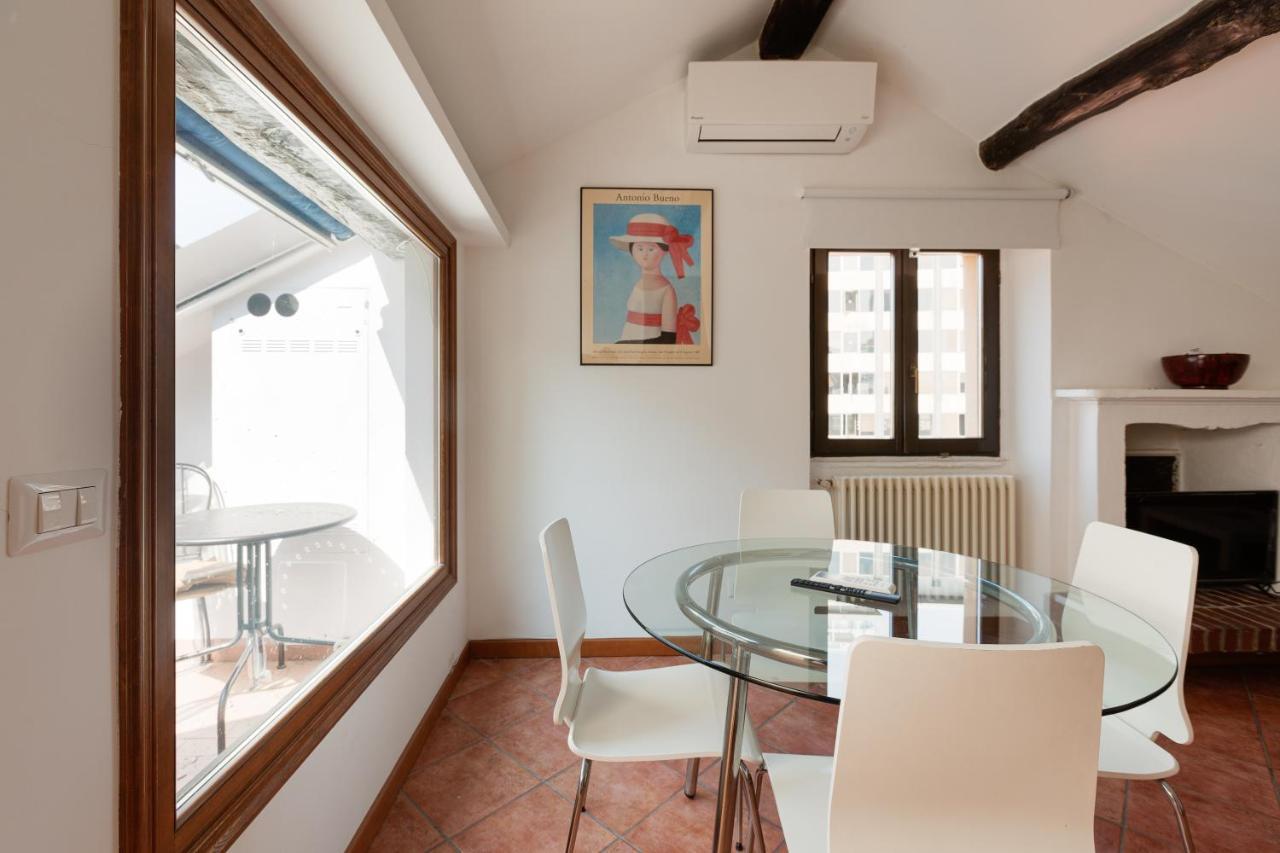 Corso Como Balcony Apartment Milão Exterior foto